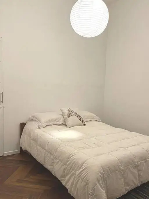 Cálido apartamento a 8 cuadras del mar y a 3 de 18 Julio Hay una gatita