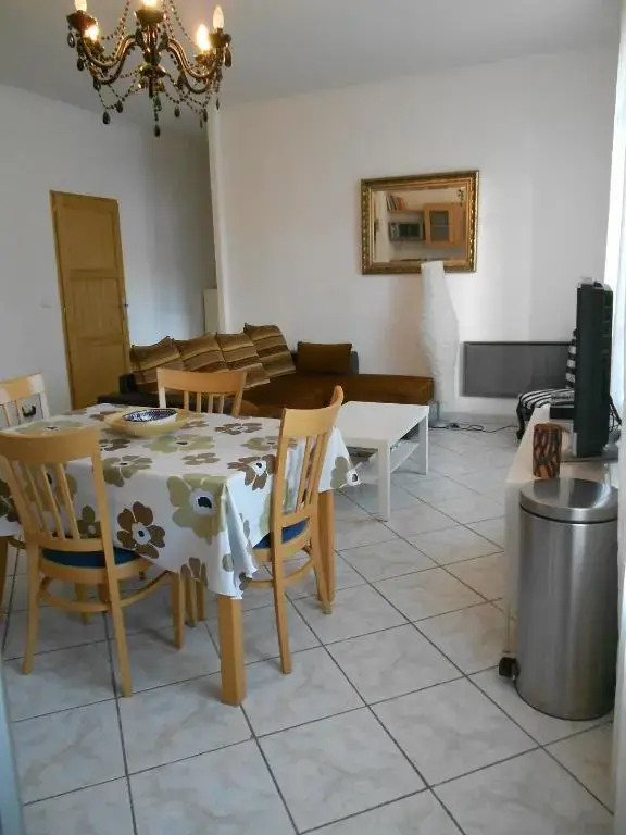 Beau 3 pieces proche centre