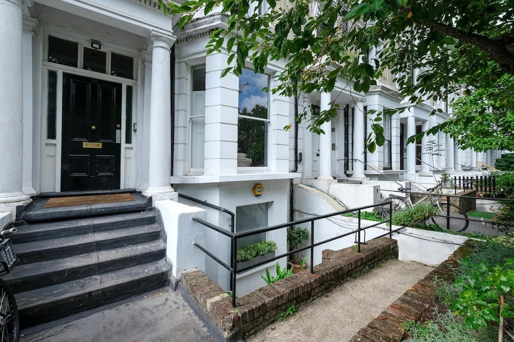 Kensington Olympia Relaxing 2 Bedrm Apt