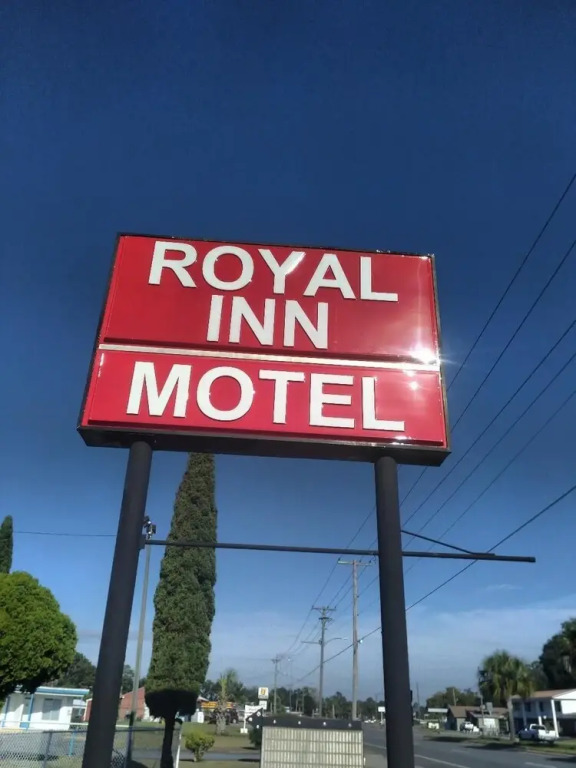 Royal Inn Motel