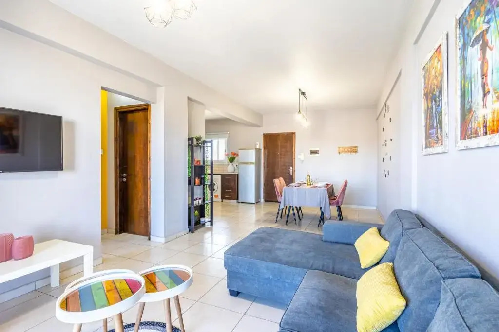 Color Nest 1-Bedroom Apartment in Larnaca