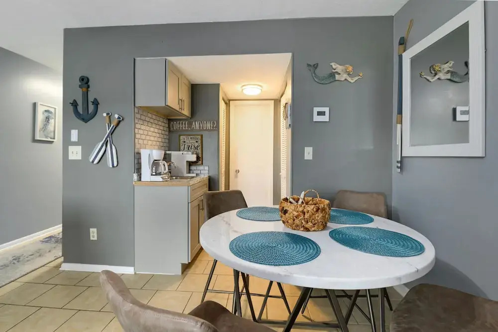 Lullwater Beach - 2 BR Condo Lake View - RJV 21065