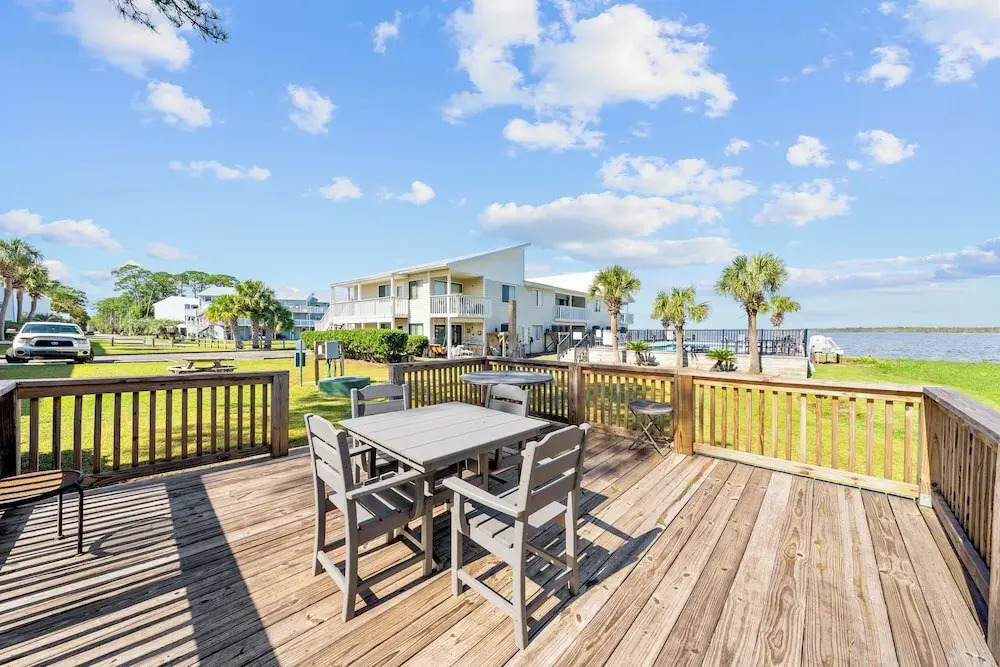Wolf Bay Villas 209