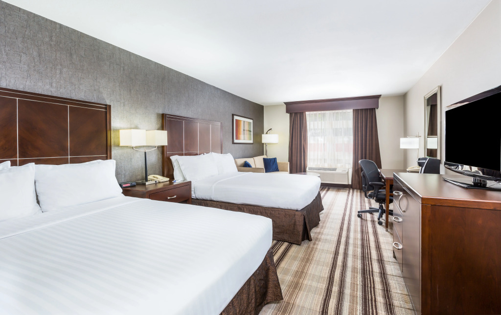 Holiday Inn Express San Diego - Sea World Area by IHG