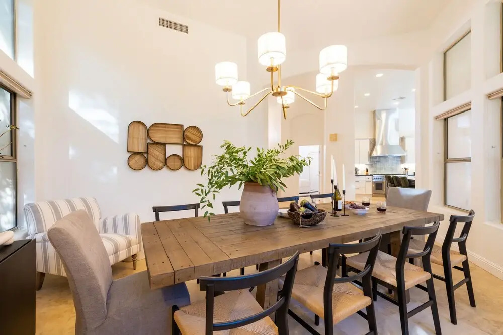 Ambrosia by Avantstay 7 BR Oasis w/ Pool & Outdoor Bar