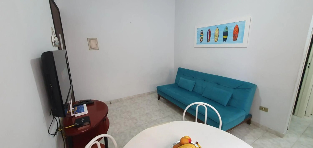 Apto confortável no Itaguá, 2 quartos, 1 wc, ar, wifi, garagem