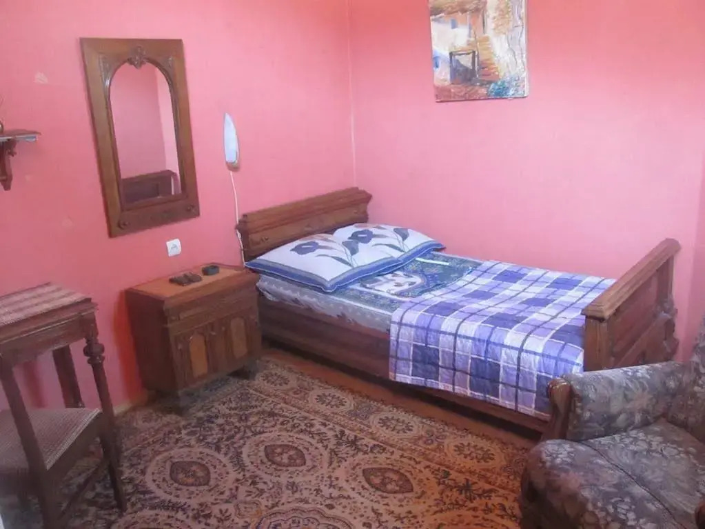 Tsisana Guest House