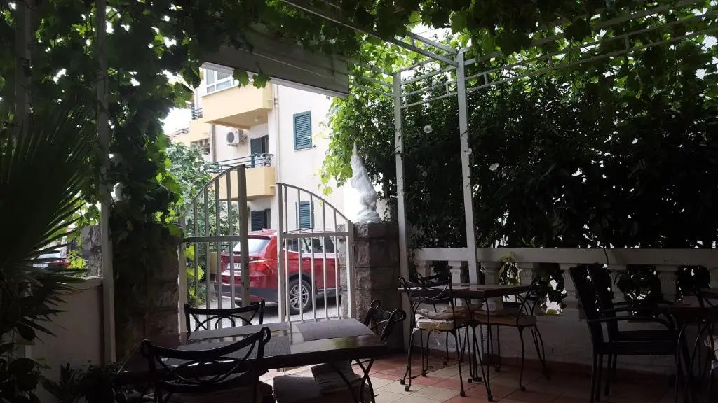 Apartments Bonus