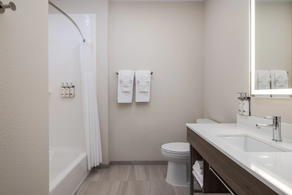 Holiday Inn Express And Suites Nacogdoches Southwest by IHG