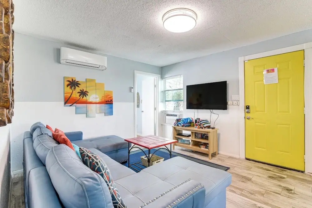 Walk to Beach: Galveston Family Getaway w/ Patio