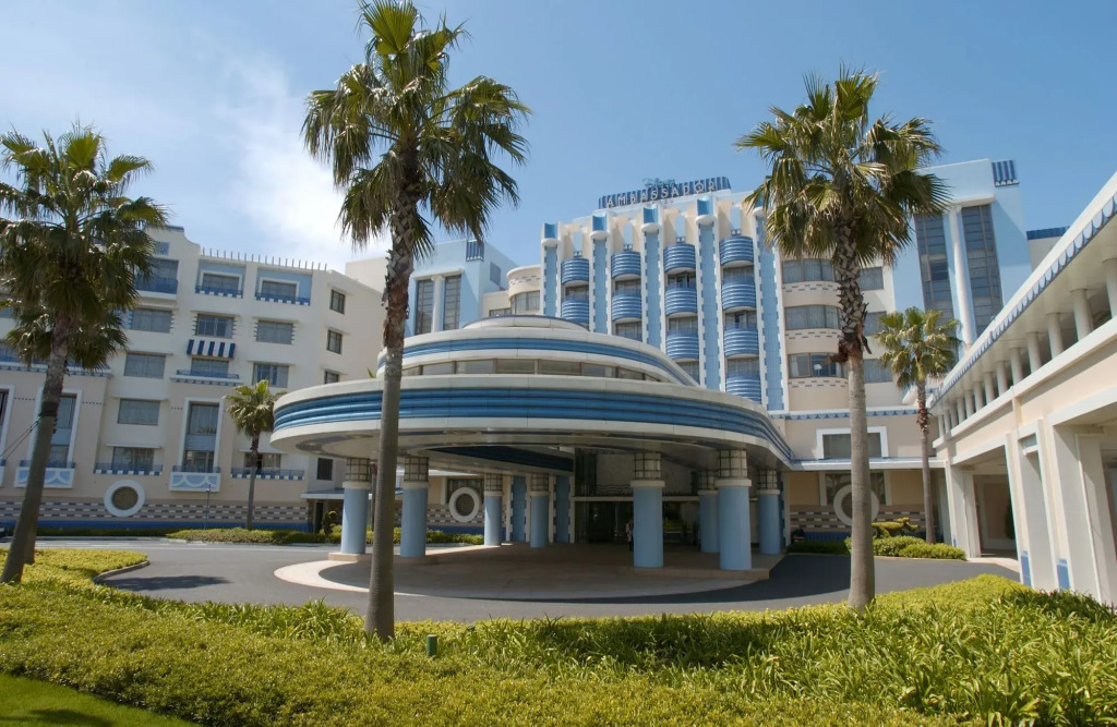 Disney Ambassador Hotel