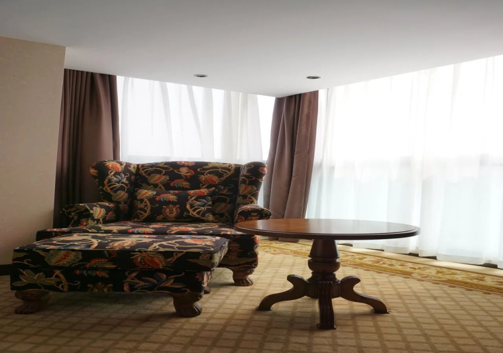 Chengdu Robin Hotel