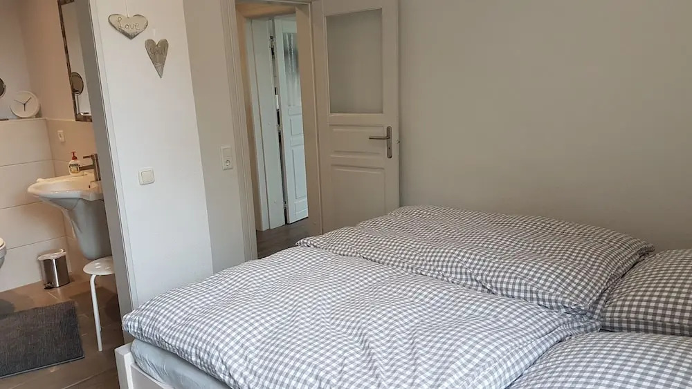 Ferienhaus Hemenswarft direkt an der Nordsee mit Meerblick