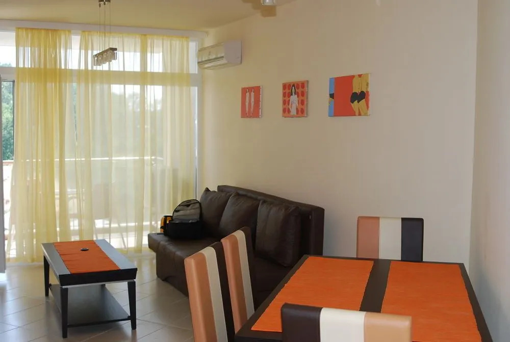 Menada Sozopol Apartments