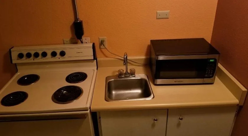 Sea-Tac Crest Motor Inn