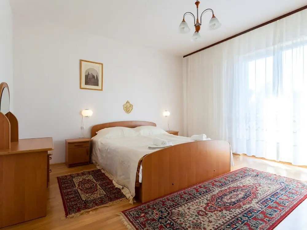 Pleasant Apartment in Malinska With Balcony