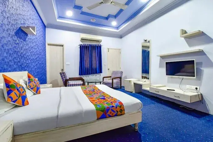 FabExpress Riya Revati Resort