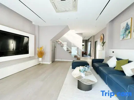 New luxury pool villa near Chiang Mai Old City, 4 bedrooms, 5 bathrooms, luxurious furnishings A4