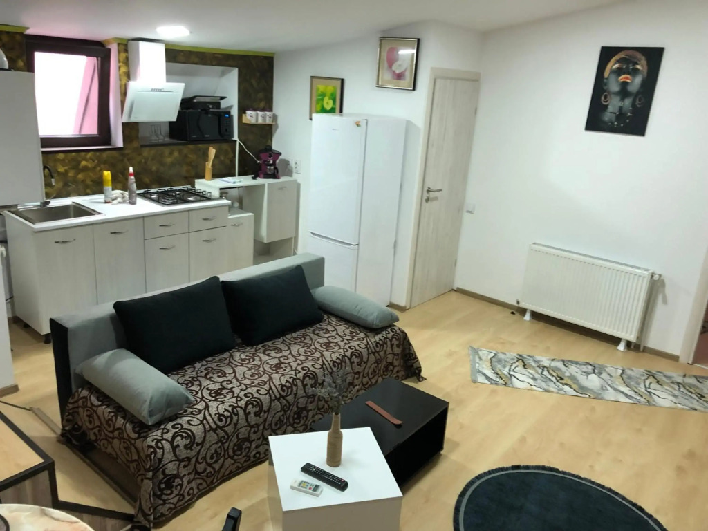 Serban Home Arenele Romane Marius Nasta