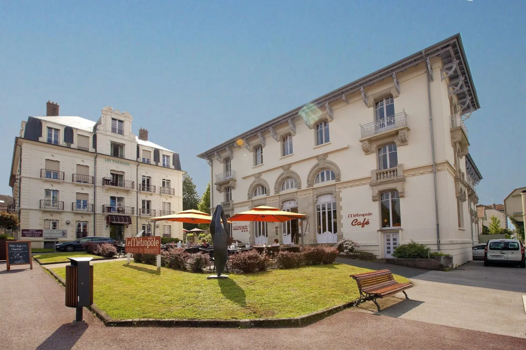 Garden & City Luxeuil Ex Le Métropole et Les Thermes