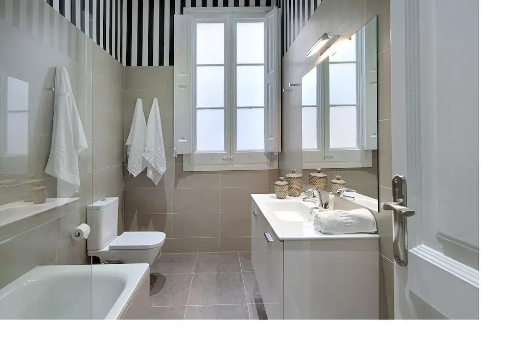 Habitat Apartments Modernista