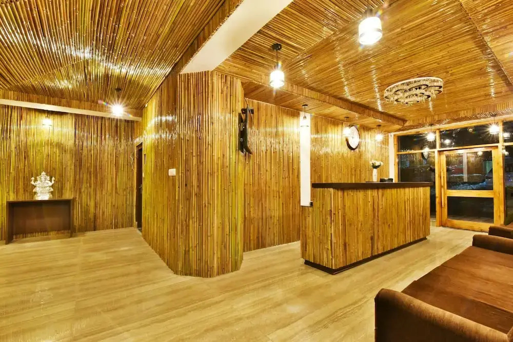 Kapoor Resort
