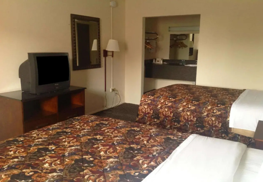 Country Hearth Inn & Suites Indianapolis