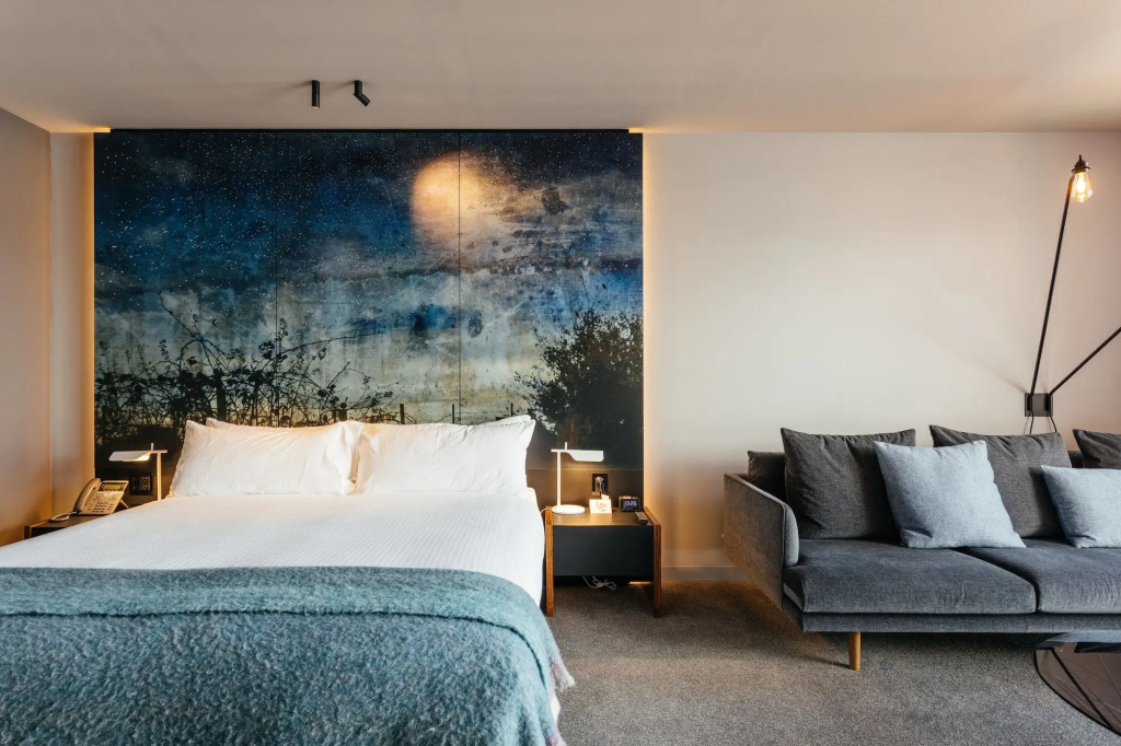 MACq 01 Hotel
