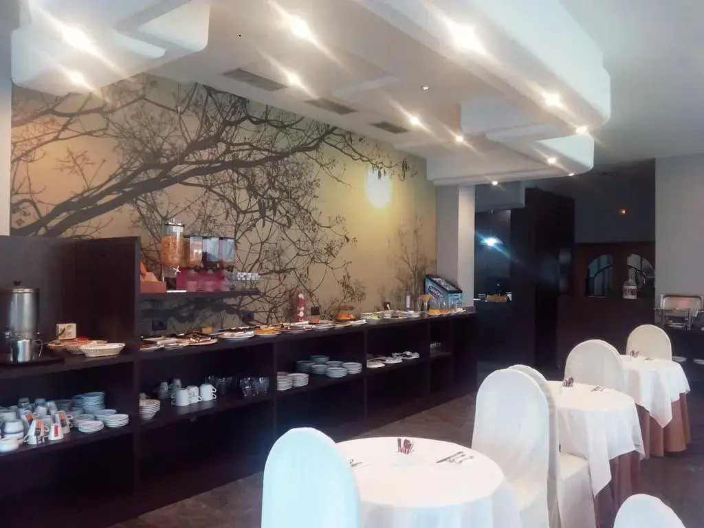 Hotel O Val Do Naseiro