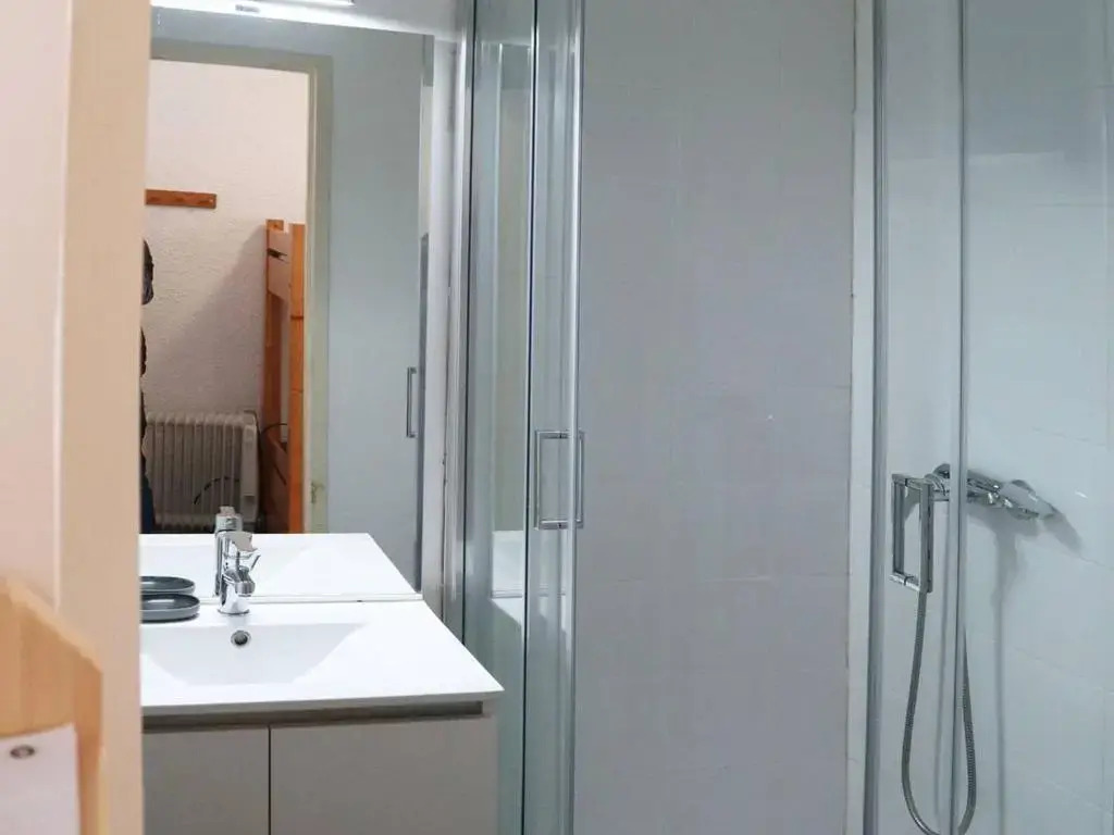 Appartement Les Orres, 1 pièce, 4 personnes - FR-1-322-323