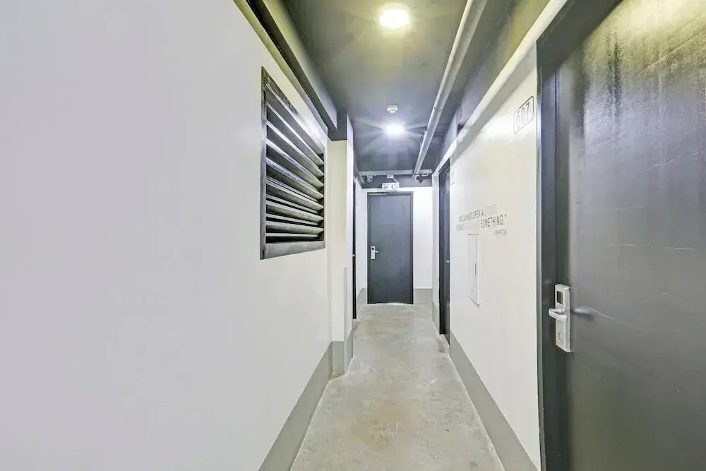 Spot On Hostel ,Taguig Manila Formerly MYTOWN HongKong