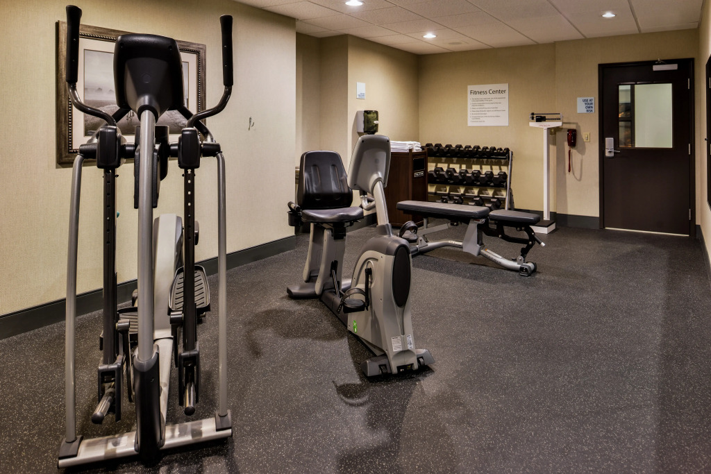 Holiday Inn Express & Suites Emporia Northwest by IHG