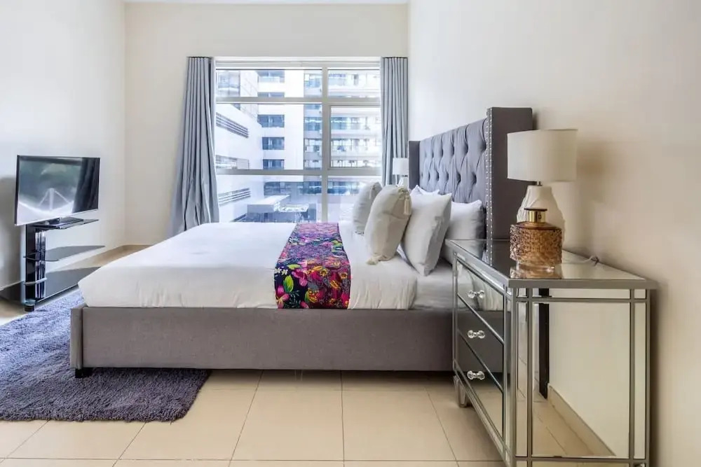Modern Design 1BR In Dubai Marina
