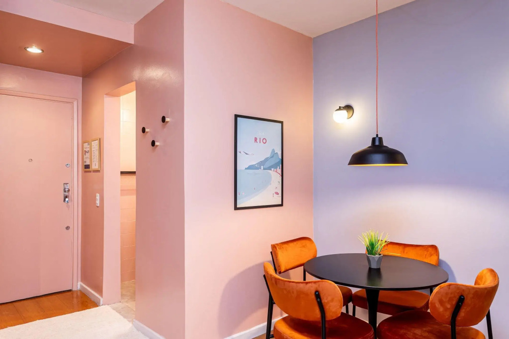 Quarto&Sala a 550m da Praia de Ipanema | PFA58/804