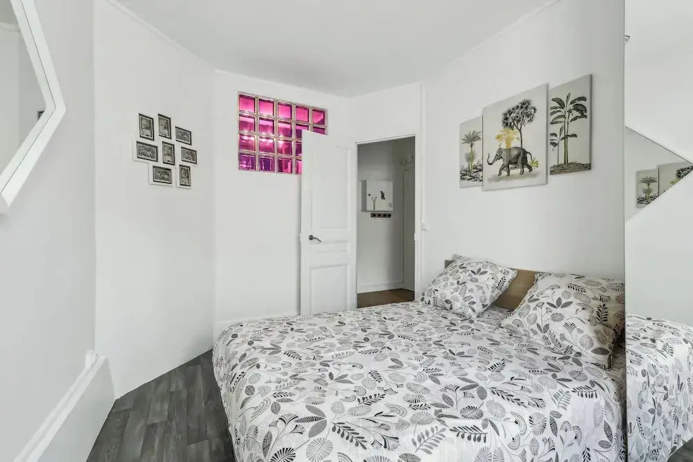 Paris 1BR in front of Montparnasse Tower