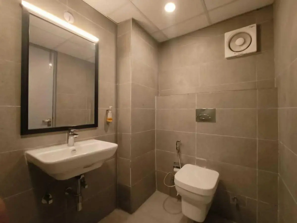 Townhouse Aerosky Grand Near Dwarka Sector 21 Metro Station