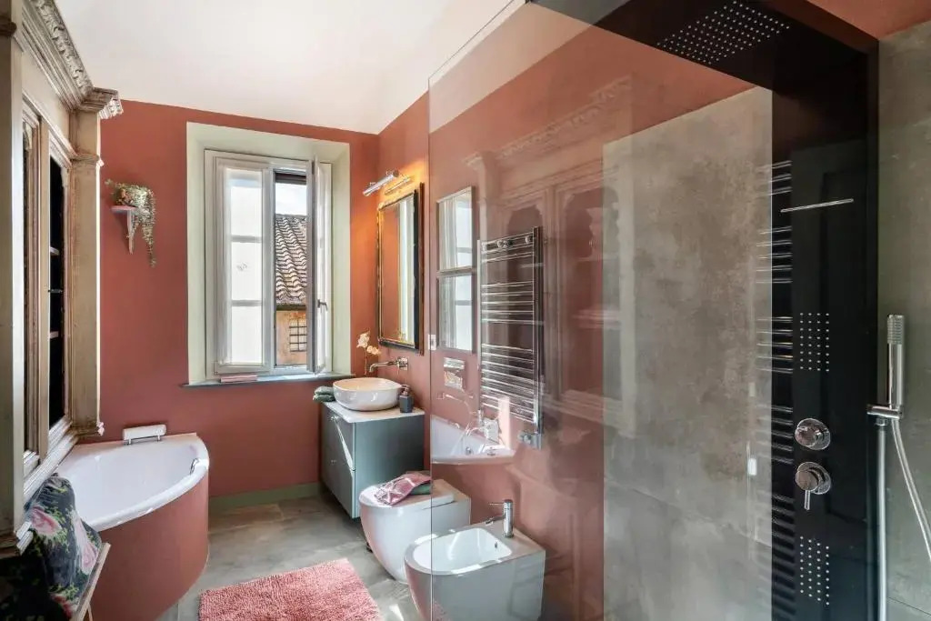 "luxury House In Populonia Above The Sea"