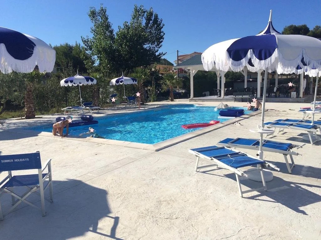 Summer Holidays Apartments