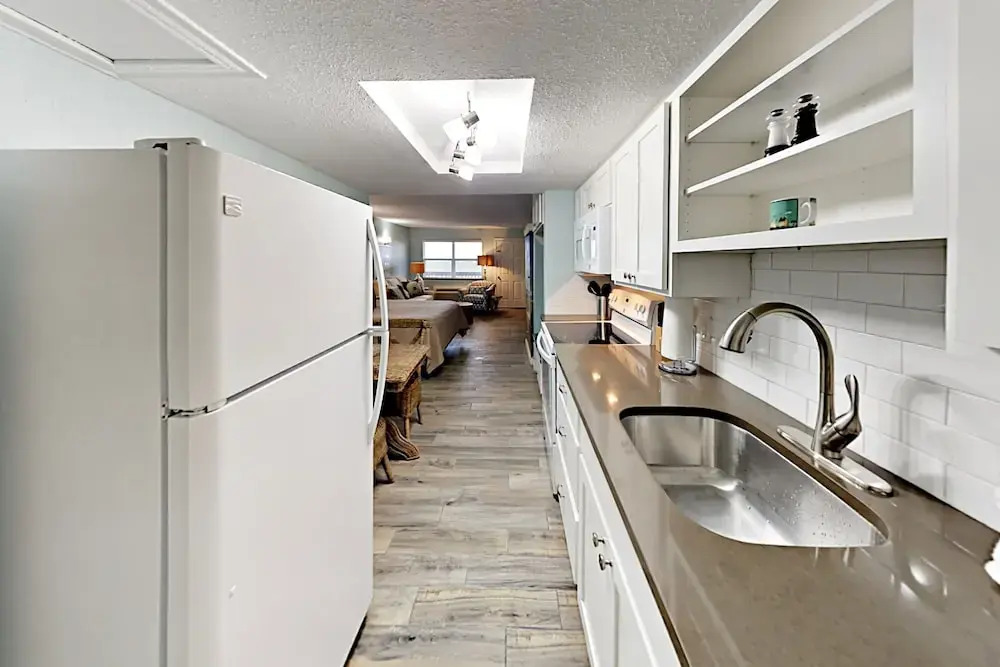 146 Sea Breeze - 1 Br Condo