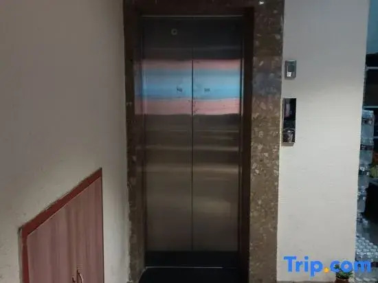 Warm Residence Hotel