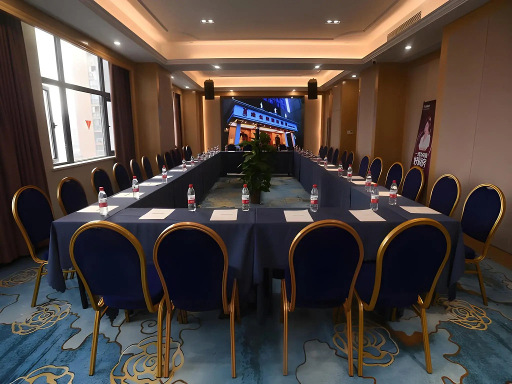 Vienna International Hotel (Wuhan Wangjiawan Tieqiao Square)
