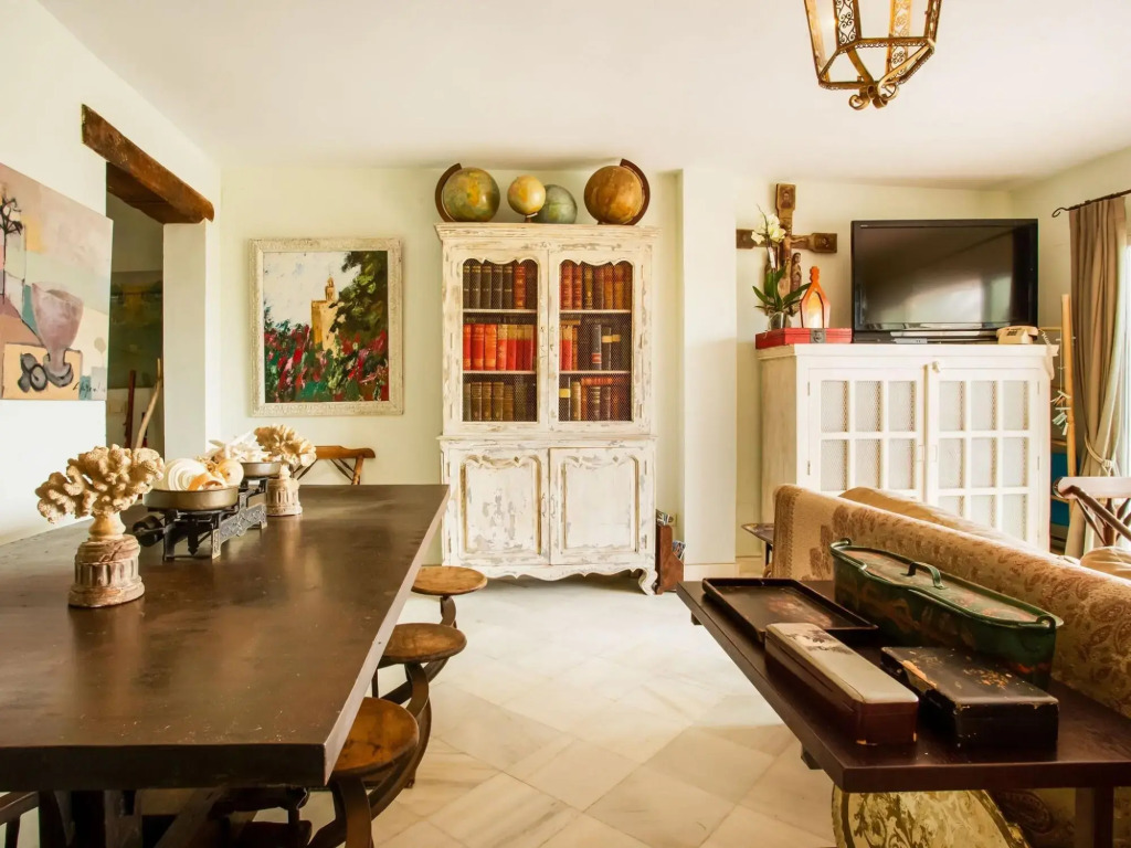 Pretty Apartment in San Roque near River