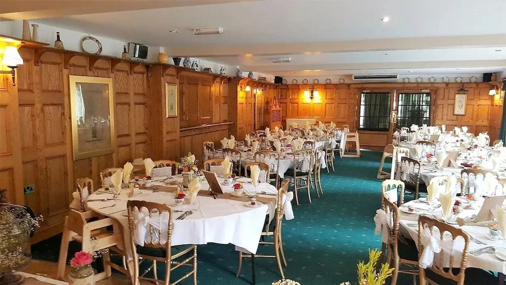 The Punchbowl Inn