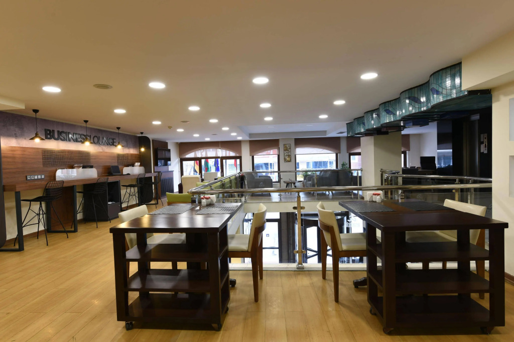 Asal Hotel