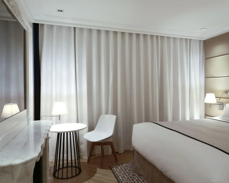 Hôtel R de Paris - Boutique Hotel