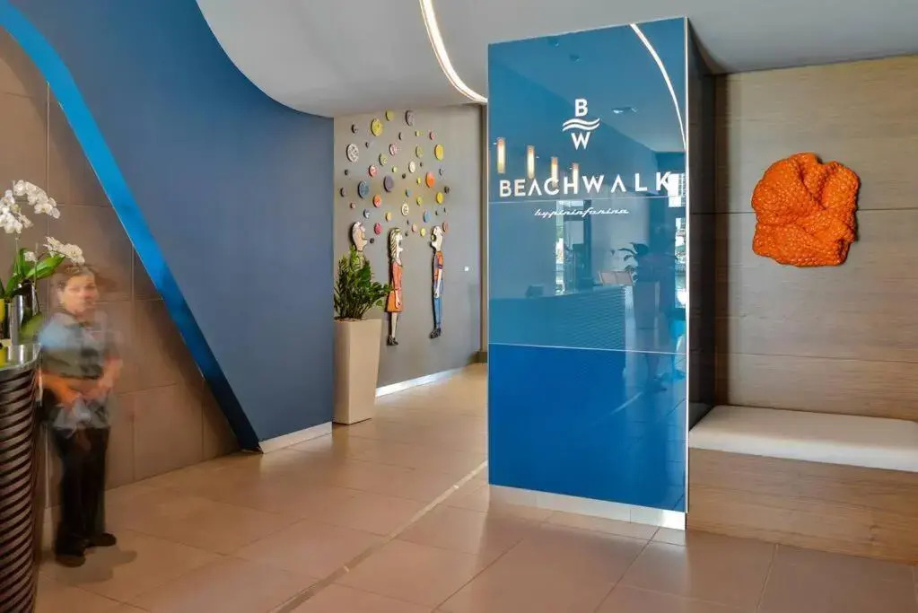 Awesome 2BR Condo @Beachwalk Resort W/Pool