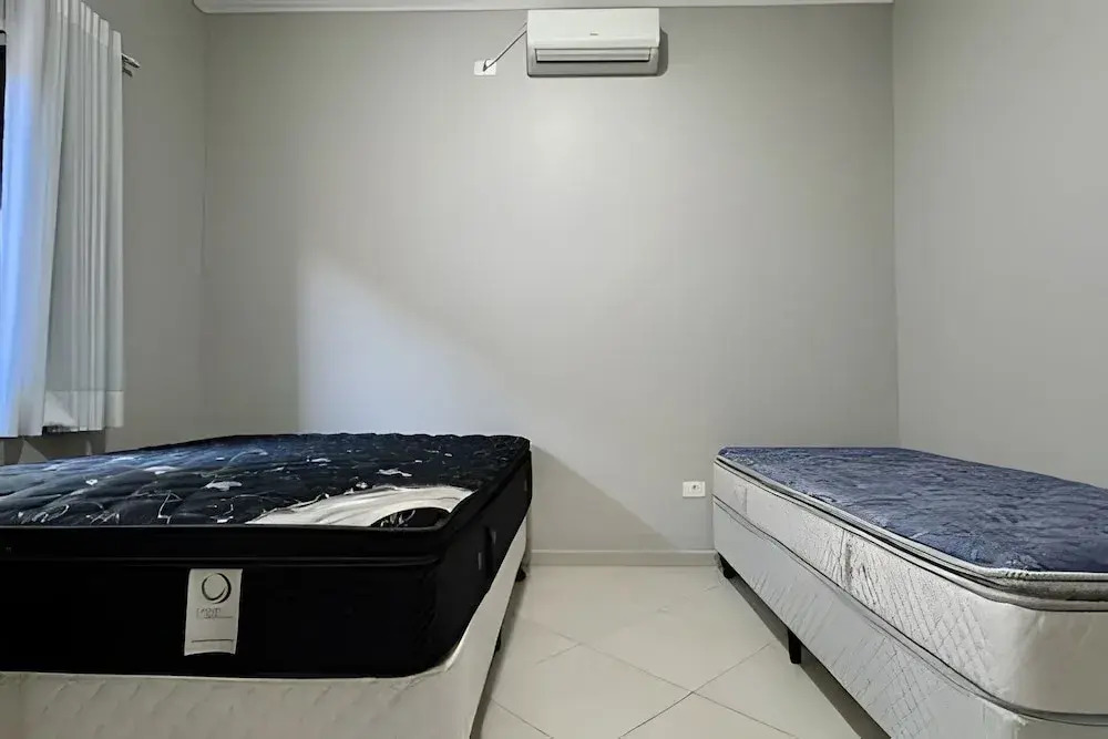 Casa com piscina em Bertioga 1