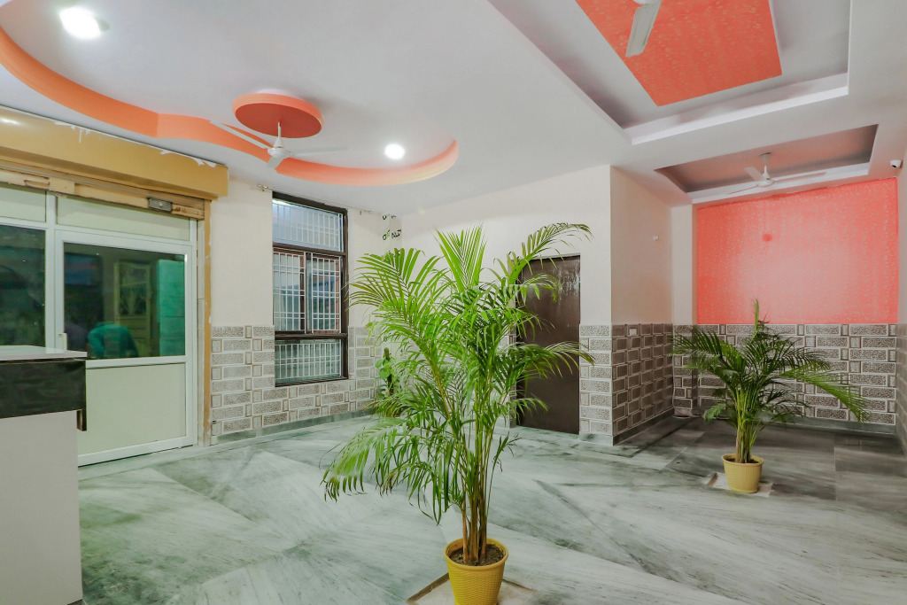 Hotel O Primrose Hotels Near Noida Sector 76 Metro Station