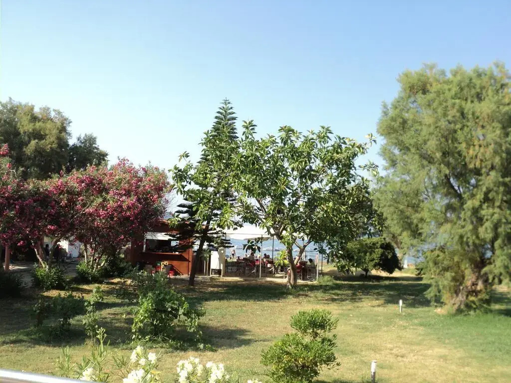 Thodorou Village