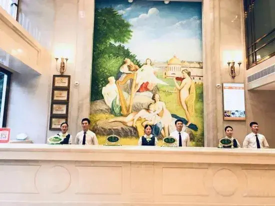 Vienna International Hotel